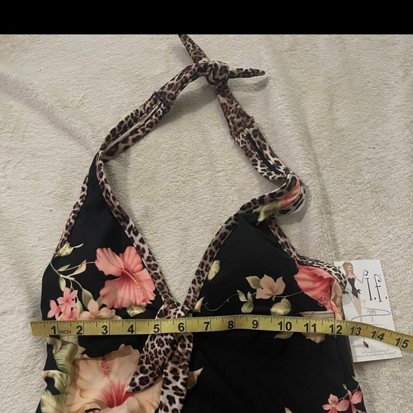 Floral black two piece bathing suit. ￼ Size 10. ￼ - Picture 5 of 6